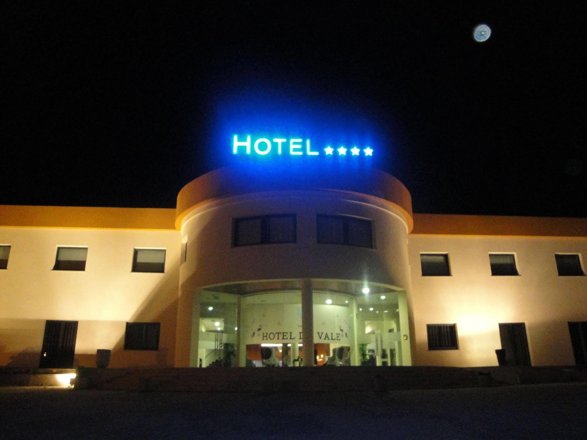 Hotel Do Vale Aguiar da Beira Extérieur photo